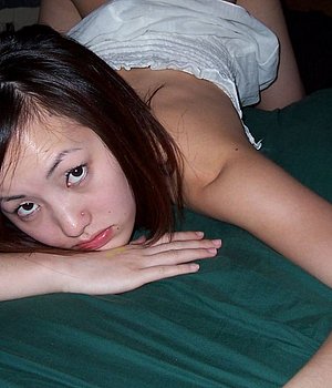Privat Sex gesucht - Junge Asiatin (22) aus Senden